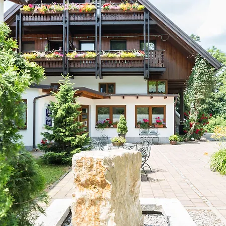 Waldhof Maison d'hôtes 3*